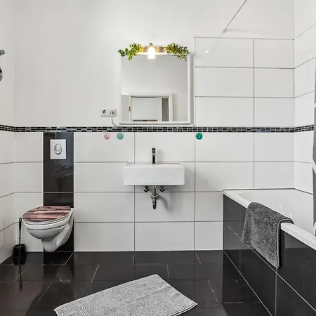 Relax24 - Fuer 4 Personen 2 Schlafzimmer Zentrum Kleve (Dusseldorf)